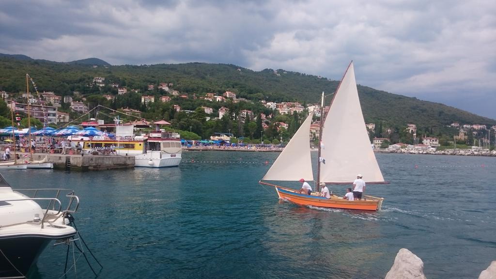Stressfree Villa Ičići Esterno foto